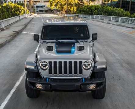 Фото Jeep Wrangler